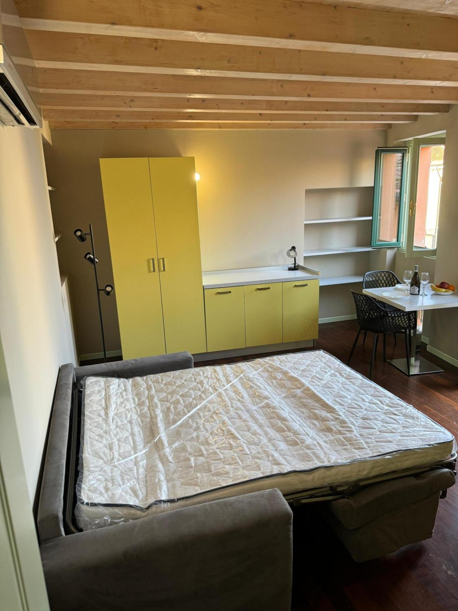 דסנזאנו דל גארדה Splendid Apartment מראה חיצוני תמונה