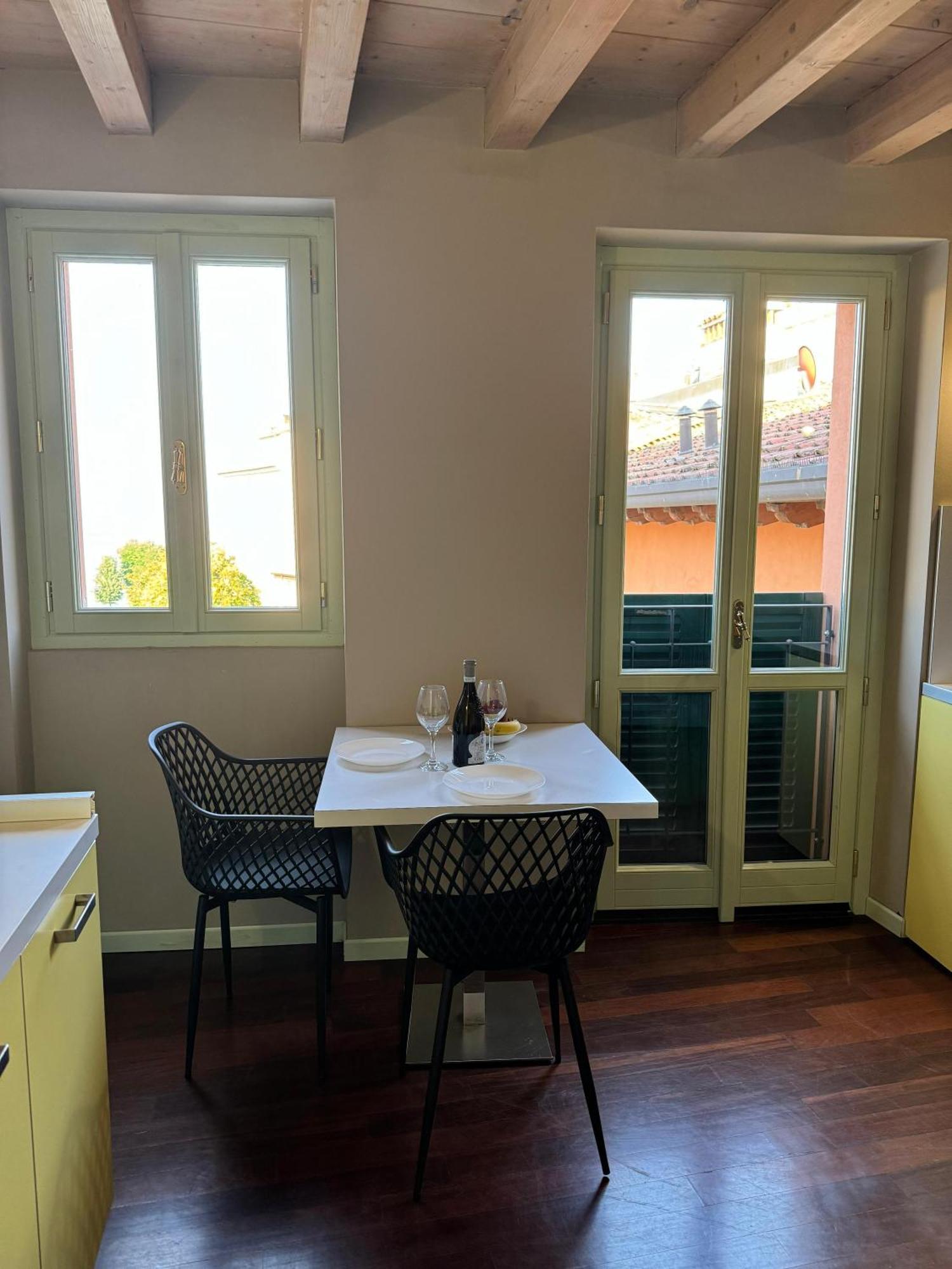דסנזאנו דל גארדה Splendid Apartment מראה חיצוני תמונה