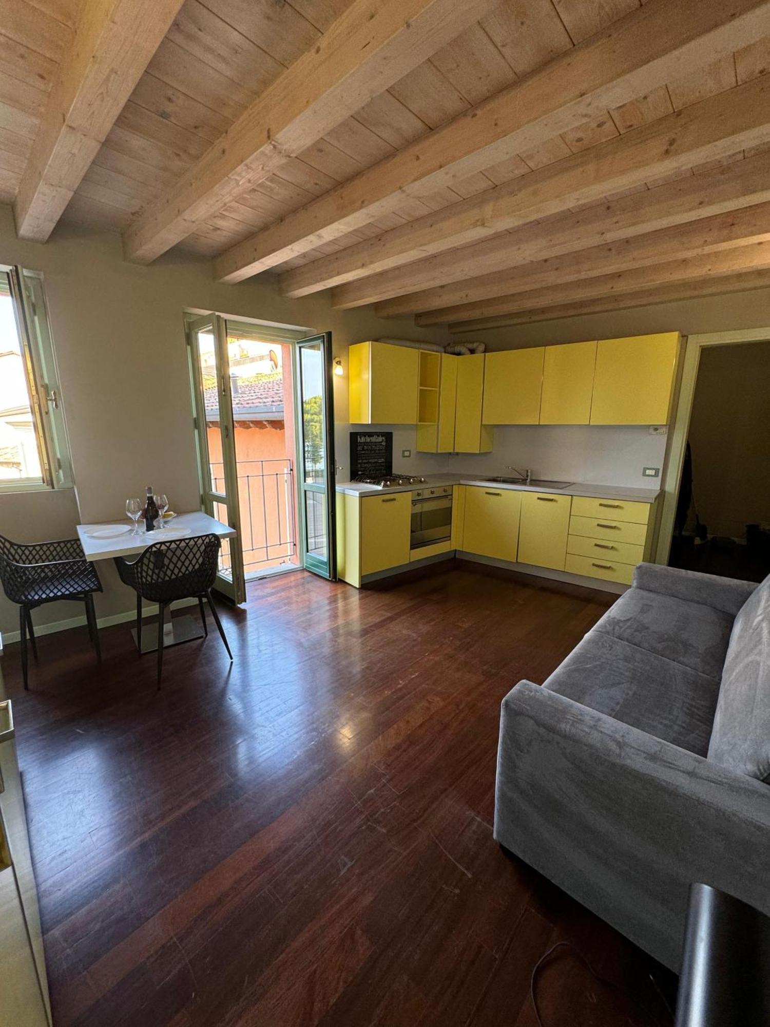 דסנזאנו דל גארדה Splendid Apartment מראה חיצוני תמונה